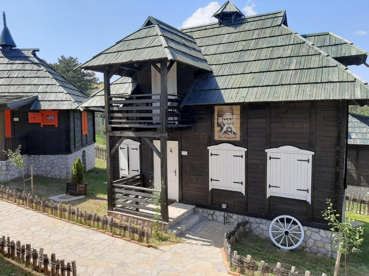 El Paso City Zlatibor: Wild West Treehouse Cottages Exterior photo