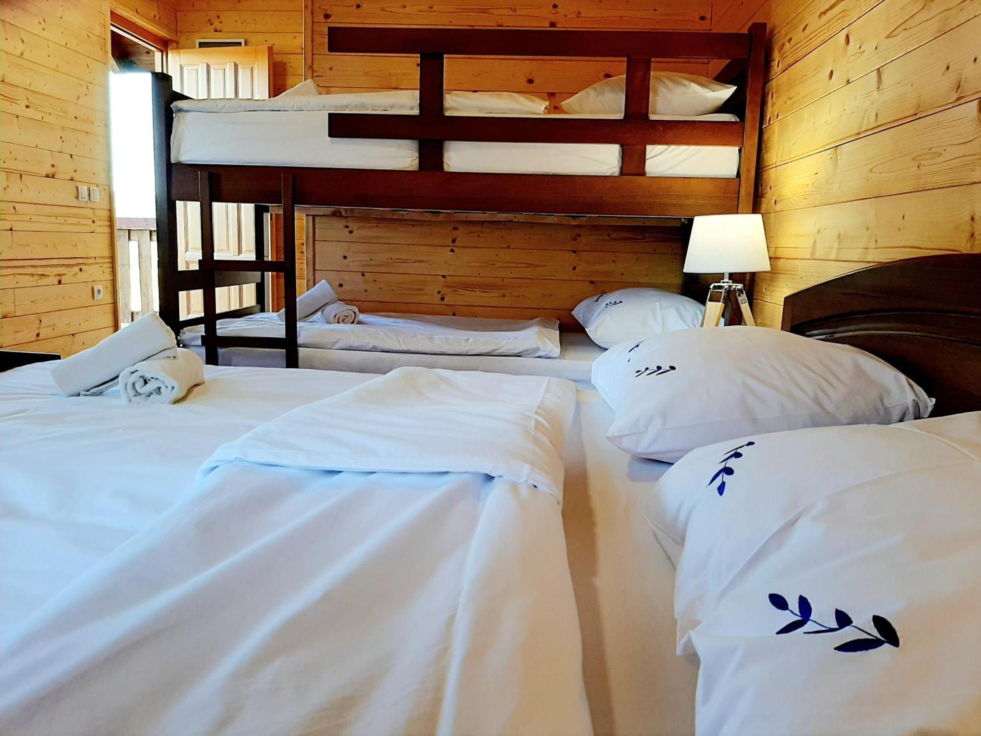 El Paso City Zlatibor: Wild West Treehouse Cottages Room photo