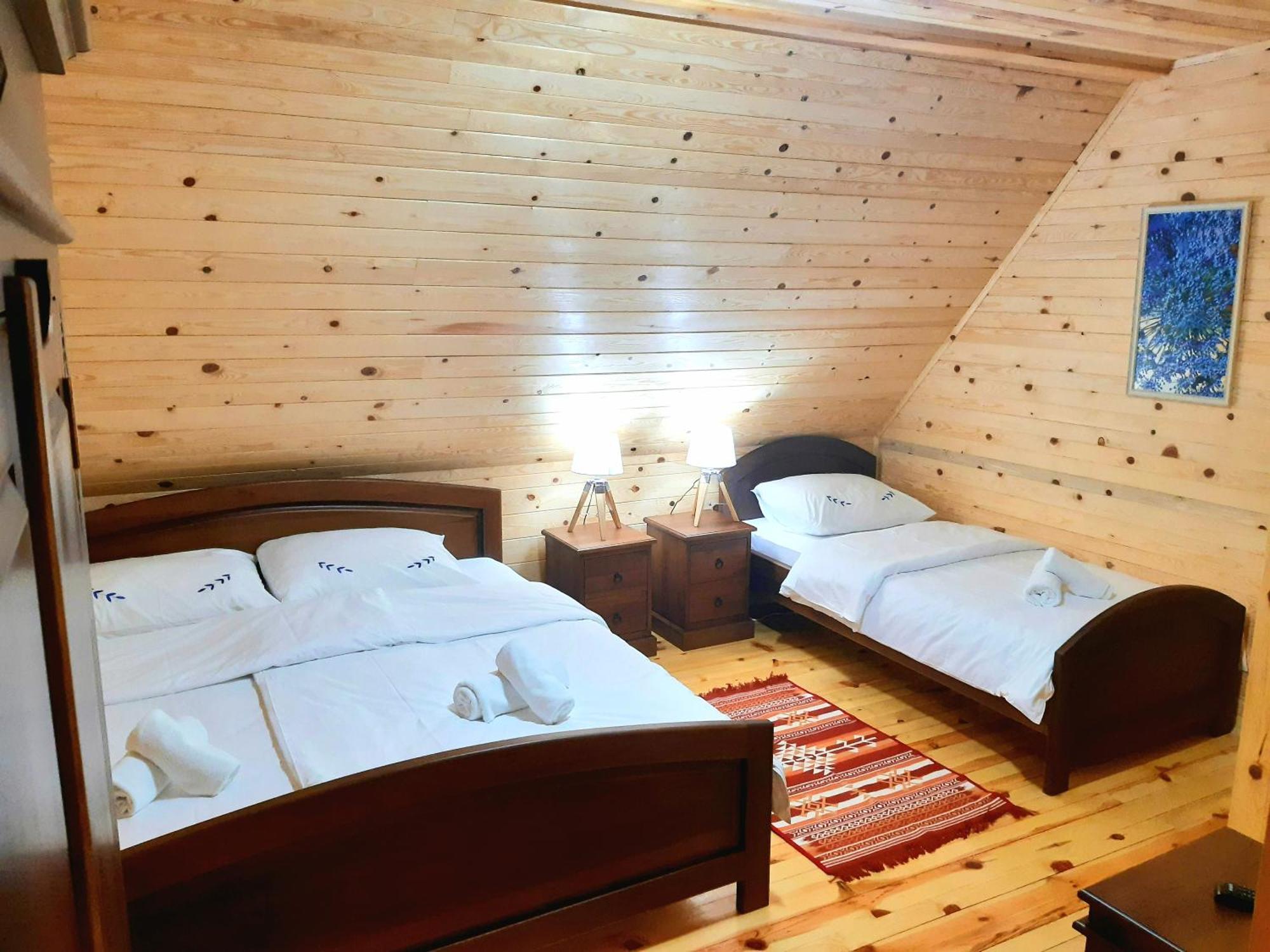El Paso City Zlatibor: Wild West Treehouse Cottages Room photo