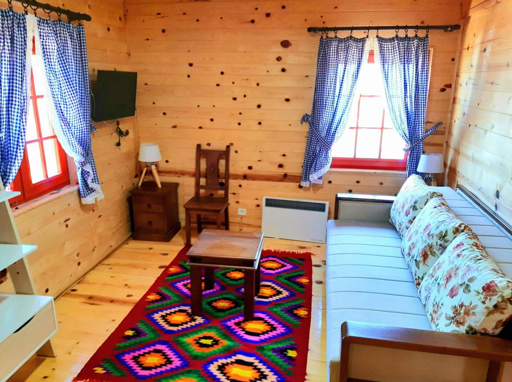 El Paso City Zlatibor: Wild West Treehouse Cottages Room photo