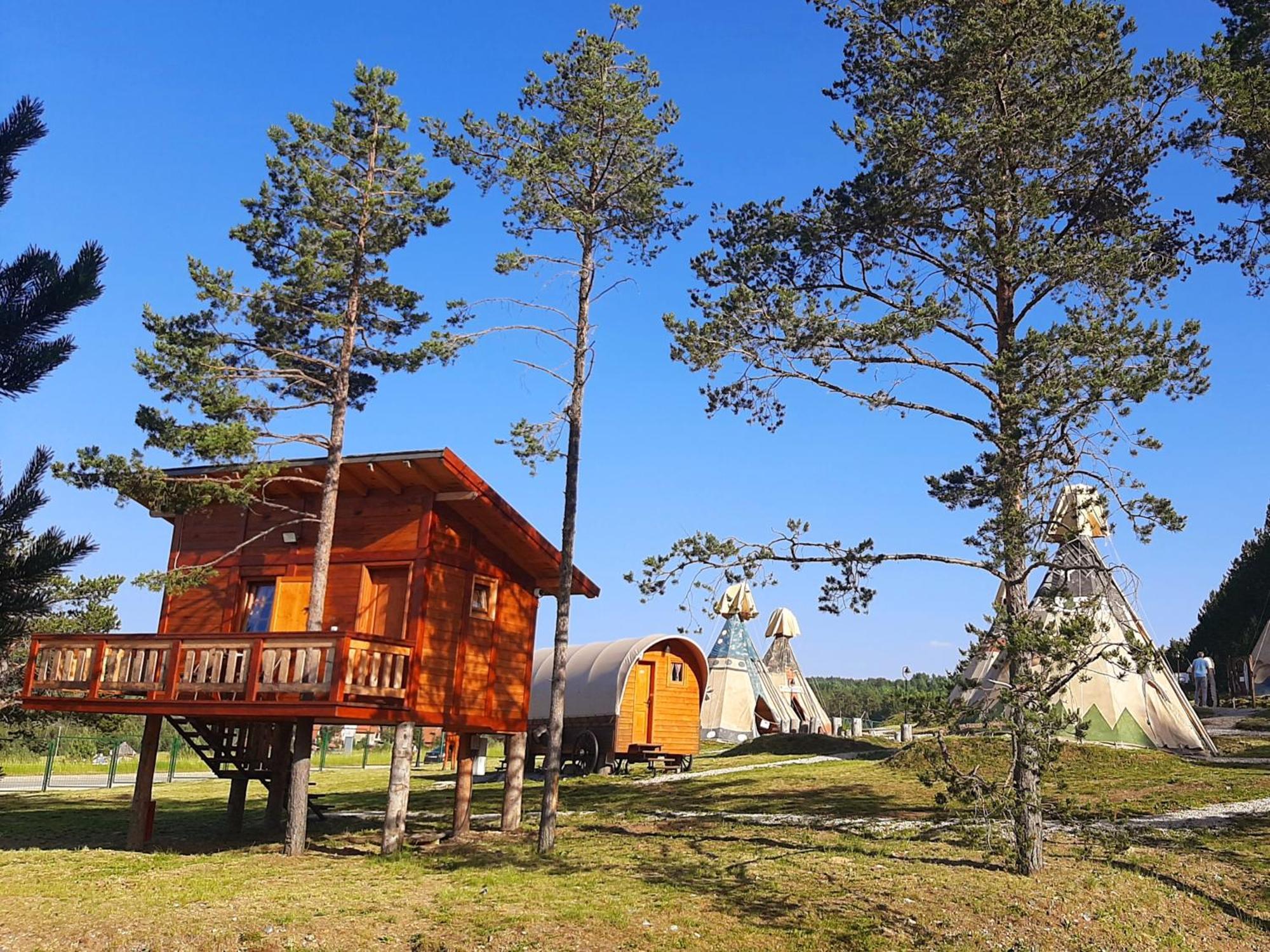 El Paso City Zlatibor: Wild West Treehouse Cottages Exterior photo