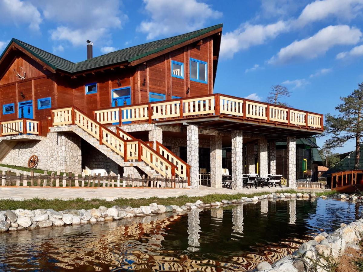 El Paso City Zlatibor: Wild West Treehouse Cottages Exterior photo